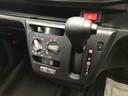 ４ＷＤ　マニュアルエアコン　オートライト　ハロゲンヘッドライト　キーレスエントリー　セキュリティアラーム　スマートアシスト（予防安全装置）（秋田県）の中古車