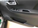 ４ＷＤ　ＤＶＤチューナー　オートエアコン／ライト　ＬＥＤヘッドライト／フォグランプ　運転席シートヒーター　チルトステアリング　運転席シートリフター　アップグレードパック２（秋田県）の中古車