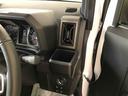 ４ＷＤ　オートエアコン／ライト　ＬＥＤヘッドライト／フォグランプ　チルトステアリング　運転席シートリフター　クルーズコントロール　運転席・助手席シートリフター　アップグレードパック（予防安全装置）（秋田県）の中古車