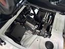 パートタイム４ＷＤ　スマアシ（衝突安全防止機能）５速マニュアル　純正ＡＭＦＭ　マニュアルエアコン　オートライト　ハロゲンヘッドランプ　荷台灯　リヤ４枚リーフスプリング　デュアルエアバ　コーナーセンサー（秋田県）の中古車