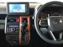 ４ＷＤ　ＤＶＤチューナー　ＬＥＤヘッドライト／フォグランプ　オートエアコン／ライト／ハイビーム／電動ドアミラー　運転席・助手席シートヒーター　チルトステアリング　運転席シートリフター　純正アルミ（秋田県）の中古車