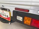 電子４ＷＤ　マニュアルエアコン　ＬＥＤヘッドライト／フォグランプ　デフロック　コーナーセンサー　荷台作業灯　リヤ４枚リーフスプリング　オートライト／ハイビーム　ＶＳＣ（横滑り防止機能）（秋田県）の中古車