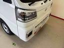 パートタイム４ＷＤ　純正ラジオ　ＬＥＤヘッドライト／フォグランプ　マニュアルエアコン　荷台作業灯　コーナーセンサー　リヤ４枚リーフスプリング　ＶＳＣ（横滑り防止機能）（秋田県）の中古車