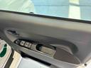 ４ＷＤ　純正ＣＤ　キーフリー　片側パワースライドドア　オートエアコン／ライト／電動格納式ドアミラー　ＬＥＤヘッド／フォグランプ　サイドエアバッグ　横滑り防止機能　チルトステアリング　シートリフター（秋田県）の中古車