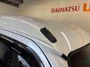 ４ＷＤ　純正ＣＤ　ＬＥＤヘッドライト　キーレスエントリー　リヤヒーター　電動格納ドアミラー　オートエアコン／ライト／ハイビーム　オーバーヘッドシェルフ　ＶＳＣ（横滑り防止機能）（秋田県）の中古車