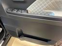 ４ＷＤ　スマアシ（衝突安全防止機能）　純正ナビ／ドラレコ　バックカメラ　片側パワースライドドア　オートエアコン／ライト　ＬＥＤヘッドランプ　チルトステアリング　シートリフター　前席シートヒーター（秋田県）の中古車