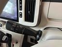 ４ＷＤ　純正ナビ　パノラマモニター　ステアリングスイッチ　ＬＥＤヘッドランプ／フォグランプ　両側電動スライドドア　運転席シートヒーター　簡易リモコンエンジンスターター　チルトステアリング（秋田県）の中古車