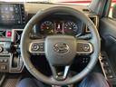 ４ＷＤ　ディスプレーオーディオ　バックカメラ　ステアリングスイッチ　両側シートヒーター　クルーズコントロール　コーナーセンサー　チルトステアリング　運転席シートリフター　オートエアコン／ライト（秋田県）の中古車