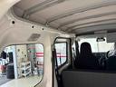 電子制御式４ＷＤ　スマアシ（衝突安全防止機能）　純正ＡＭＦＭチューナー　両側スライドドア　キーレス　マニュアルエアコン　オートライト　ハロゲンヘッドランプ　パワーウィンドウ　コーナーセンサー（秋田県）の中古車