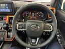 ４ＷＤ　スマアシ（衝突安全防止機能）　純正ＤＶＤチューナー／リモスタ　バックカメラ　キーフリー　オートエアコン／ライト　ＬＥＤヘッド／フォグランプ　チルトステアリング　シートリフター　サイドエアバッグ（秋田県）の中古車
