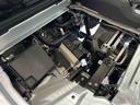 パートタイム４ＷＤ　スマアシ（衝突安全防止機能）　純正ＡＭＦＭチューナー　マニュアルエアコン　オートライト　ハロゲンヘッドランプ　荷台灯　リヤ４枚リーフスプリング　デュアルエアバッグ　コーナーセンサー（秋田県）の中古車