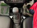 パートタイム４ＷＤ　スマアシ（衝突安全防止機能）　純正ＡＭＦＭチューナー　マニュアルエアコン　オートライト　ハロゲンヘッドランプ　荷台灯　リヤ４枚リーフスプリング　デュアルエアバッグ　コーナーセンサー（秋田県）の中古車