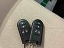 ４ＷＤ　スマアシＩＩＩ（衝突安全防止機能）　純正ナビ／ドラレコ／ＥＴＣ　全周囲カメラ　両側パワースライドドア　オートエアコン／ライト　ＬＥＤヘッド／フォグランプ　サイドエアバッグ　チルトステアリング（秋田県）の中古車
