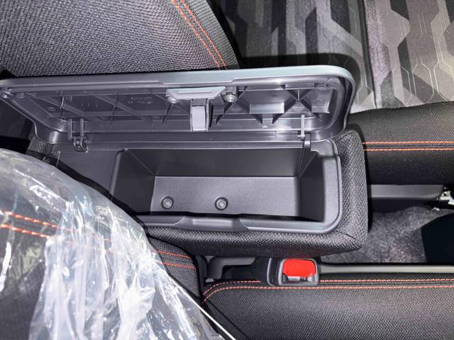 タフトＧ（アイドリングストップ非装着車）４ＷＤ　ＬＥＤヘッドライト／フォグランプ　コーナーセンサー　オートエアコン／ライト／ハイビーム／電動ドアミラー　電動パーキングブレーキ　クルーズコントロール　運転席・助手席シートヒーター（秋田県）の中古車