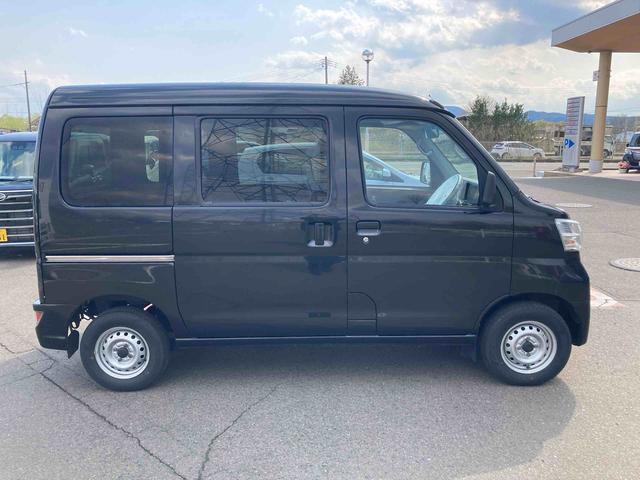 ハイゼットカーゴＤＸ４ＷＤ　ＭＴ５速　キーレス（岩手県）の中古車