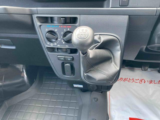 ハイゼットカーゴＤＸ４ＷＤ　ＭＴ５速　キーレス（岩手県）の中古車