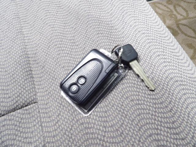 タントＸスペシャル４ＷＤ　ミラクルオープンドア　キーフリー　マニュアルエアコン　センターメーター　ベンチシート　ＣＤステレオ　Ｗエアバッグ（岩手県）の中古車