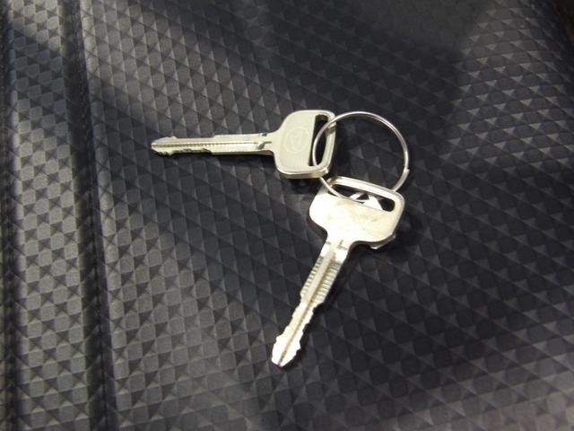 ハイゼットトラックスタンダード４ＷＤ　５ＭＴ　スマートアシスト　衝突回避支援　エアコン　パワステ　ＴＲＣ　ＶＳＣ　アイドリングストップ　クリアランスソナー（岩手県）の中古車