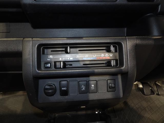 ハイゼットトラックスタンダード４ＷＤ　５ＭＴ　　パワーステアリング　エアコン　ＡＭ／ＦＭラジオ　荷台作業灯（岩手県）の中古車