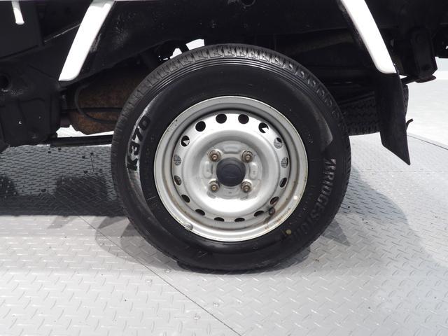 ハイゼットトラックスタンダード４ＷＤ　５ＭＴ　　パワーステアリング　エアコン　ＡＭ／ＦＭラジオ　荷台作業灯（岩手県）の中古車