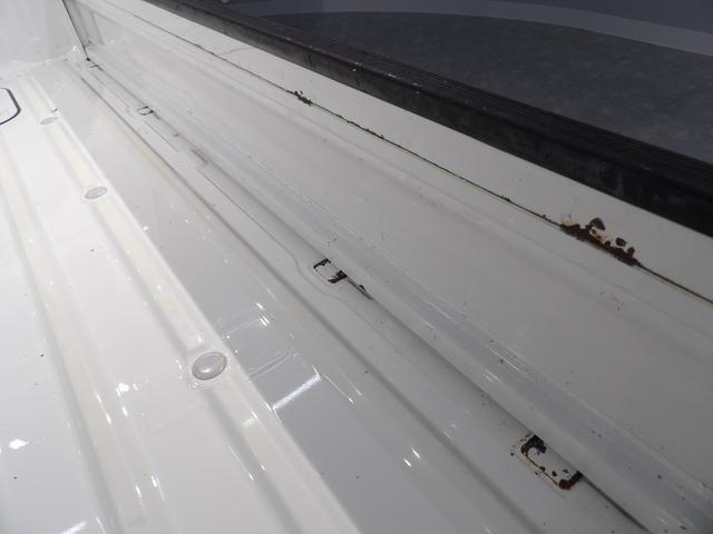 ハイゼットトラックスタンダード４ＷＤ　５ＭＴ　　パワーステアリング　エアコン　ＡＭ／ＦＭラジオ　荷台作業灯（岩手県）の中古車