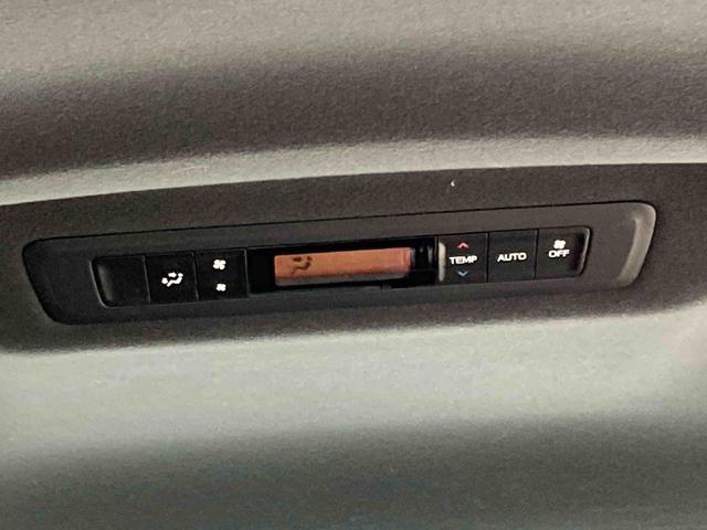 ノアハイブリッドＧ（岩手県）の中古車