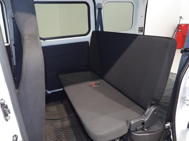 ハイゼットカーゴＤＸ４ＷＤ　ＣＶＴ　スマートアシスト　キーレスエントリー　フロントパワーウィンドウ　ＶＳＣ　ＴＲＣ　エコアイドル　運転席　助手席エアバッグ　ＡＢＳ　集中ドアロック　ＡＭ／ＦＭラジオ　荷室灯（岩手県）の中古車