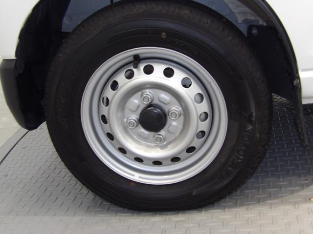 ハイゼットカーゴＤＸ４ＷＤ　ＣＶＴ　スマートアシスト　キーレスエントリー　フロントパワーウィンドウ　ＶＳＣ　ＴＲＣ　エコアイドル　運転席　助手席エアバッグ　ＡＢＳ　集中ドアロック　ＡＭ／ＦＭラジオ　荷室灯（岩手県）の中古車