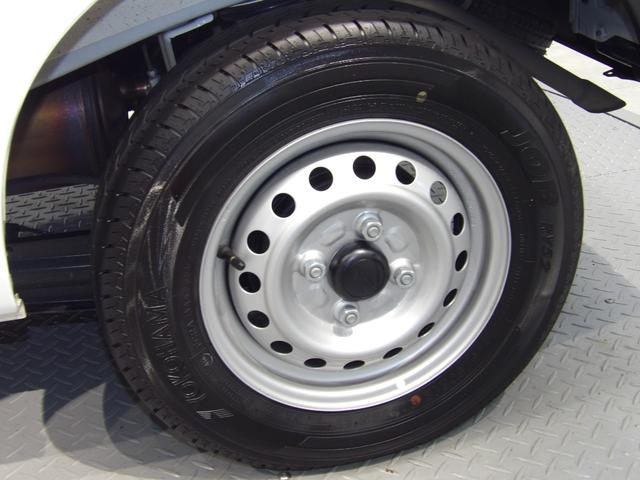 ハイゼットカーゴＤＸ４ＷＤ　ＣＶＴ　スマートアシスト　キーレスエントリー　フロントパワーウィンドウ　ＶＳＣ　ＴＲＣ　エコアイドル　運転席　助手席エアバッグ　ＡＢＳ　集中ドアロック　ＡＭ／ＦＭラジオ　荷室灯（岩手県）の中古車