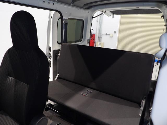 ハイゼットカーゴＤＸ４ＷＤ　ＣＶＴ　スマートアシスト　クリアランスソナー　衝突回避支援システム　キーレス　パワーウィンドウ　集中ドアロック　アイドリングストップ　横滑り防止装置（岩手県）の中古車