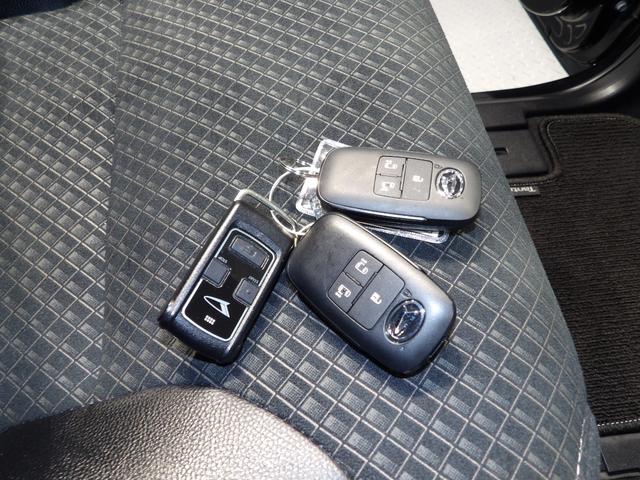 タントカスタムＸ４ＷＤ　ＣＶＴ　フロント両席シートヒーター　両側パワースライドドア　ＬＥＤヘッドライト　プッシュボタンスタート　イモビライザー機能付きキーフリーシステム　衝突回避支援システムスマートアシスト（岩手県）の中古車