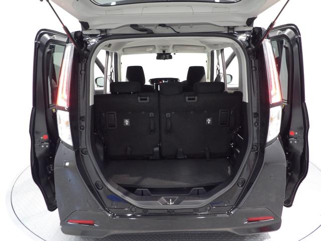 トールカスタムＧ４ＷＤ　純正ナビ　全周囲モニター　プッシュスタート　アダプティブクルーズコントロール　両側パワースライドドア　クリアランスソナー　ＥＴＣ（岩手県）の中古車