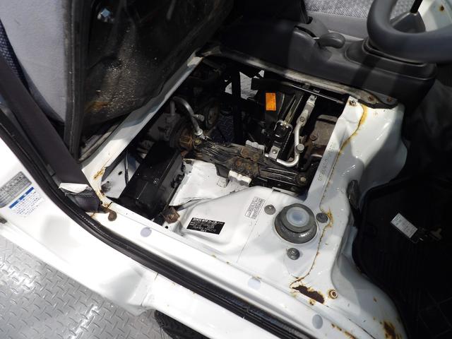 ハイゼットトラックエアコン・パワステスペシャルＶＳ５ＭＴ　エアコン　パワステ　切替４ＷＤ　運転席エアバッグ　ＡＭ／ＦＭラジオ（岩手県）の中古車