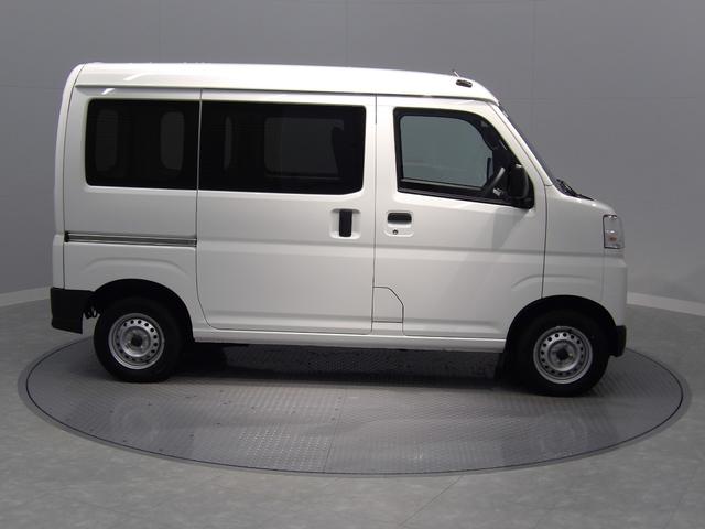 ハイゼットカーゴＤＸ電子制御４ＷＤ　ＣＶＴ　スマートアシスト　リアヒーター　荷室フラット　キーレスエントリー　前席パワーウィンドウ　エコアイドル　ＡＢＳ　ＶＳＣ＆ＴＲＣ　１２インチスチールホイール（岩手県）の中古車