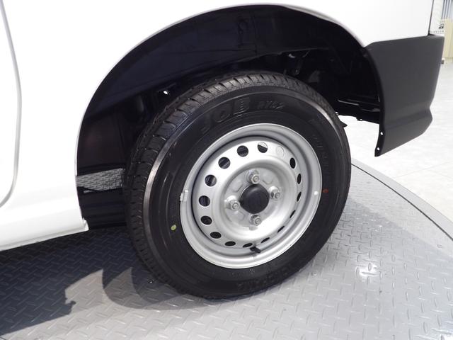 ハイゼットカーゴＤＸ電子制御４ＷＤ　ＣＶＴ　スマートアシスト　リアヒーター　荷室フラット　キーレスエントリー　前席パワーウィンドウ　エコアイドル　ＡＢＳ　ＶＳＣ＆ＴＲＣ　１２インチスチールホイール（岩手県）の中古車