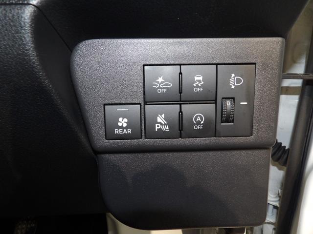 ハイゼットカーゴＤＸ電子制御４ＷＤ　ＣＶＴ　スマートアシスト　リアヒーター　荷室フラット　キーレスエントリー　前席パワーウィンドウ　エコアイドル　ＡＢＳ　ＶＳＣ＆ＴＲＣ　１２インチスチールホイール（岩手県）の中古車