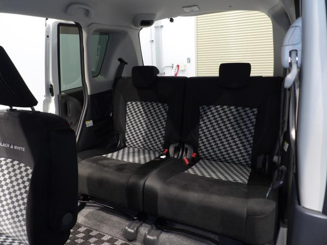 ソリオブラック＆ホワイトII−ＤＪＥ４ＷＤ　左側パワースライドドア　シートヒーター　　ディスチャージヘッドライト　ステアリングスイッチ　スマートキー　プッシュスタート　　横滑り防止装置　アルミホイール（岩手県）の中古車