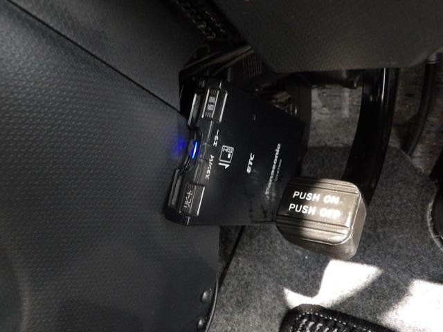 ソリオブラック＆ホワイトII−ＤＪＥ４ＷＤ　左側パワースライドドア　シートヒーター　　ディスチャージヘッドライト　ステアリングスイッチ　スマートキー　プッシュスタート　　横滑り防止装置　アルミホイール（岩手県）の中古車