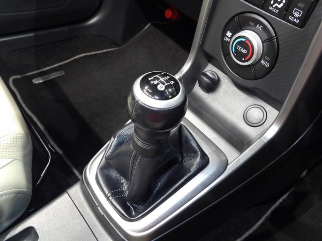 コペン２０ｔｈアニバーサリーエディションナビ　ＢＢＳ製１６インチ鍛造アルミ　ＭＯＭＯ製本革巻ステアリング　専用スポーツシート　シートヒーター　２０周年記念エンブレム　電動アクティブトップ　ＬＥＤヘッドライト　プッシュスタート　オートエアコン（岩手県）の中古車