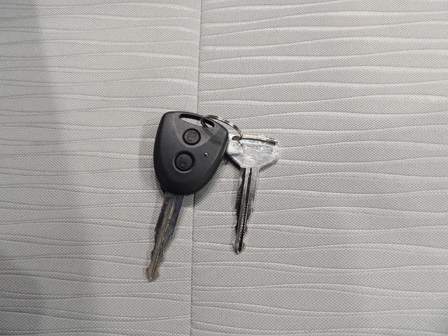 ミライースＸ　ＳＡIII４ＷＤ　ＬＥＤヘッドランプ　自発光式デジタルメーター　コーナーセンサー　１４インチフルホイールキャップ　衝突回避支援ブレーキスマートアシスト　電動格納式ヒーテッドドアミラー　キーレスエントリー（岩手県）の中古車