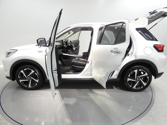 ロッキープレミアムＧ　ＨＥＶ大型ナビ　ＥＴＣ　パノラマモニター　純正エンジンスターター　ハイブリッド　　衝突回避支援システム　ＬＥＤヘッドランプ　アルミホイール（岩手県）の中古車