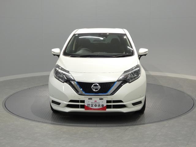 ノートｅ−パワー　Ｘ純正ナビ　純正エンジンスターター　インテリジェントキー　デジタルルームミラー　アラウンドビューモニター（岩手県）の中古車