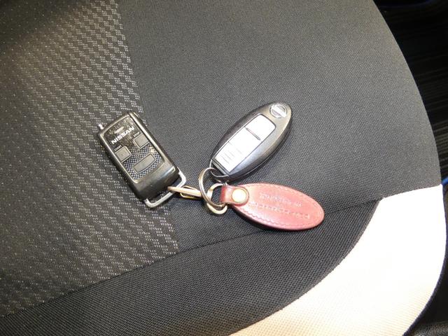 ノートｅ−パワー　Ｘ純正ナビ　純正エンジンスターター　インテリジェントキー　デジタルルームミラー　アラウンドビューモニター（岩手県）の中古車