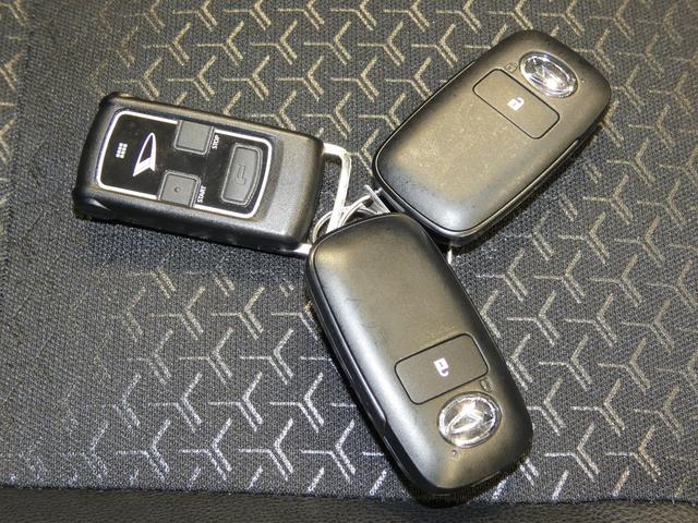 ロッキープレミアムＧ４ＷＤ　純正ナビ　パノラマモニター　ＥＴＣ　エンジンスターター　ドライブレコーダー　クルーズコントロール　クリアランスソナー　シートヒーター（岩手県）の中古車