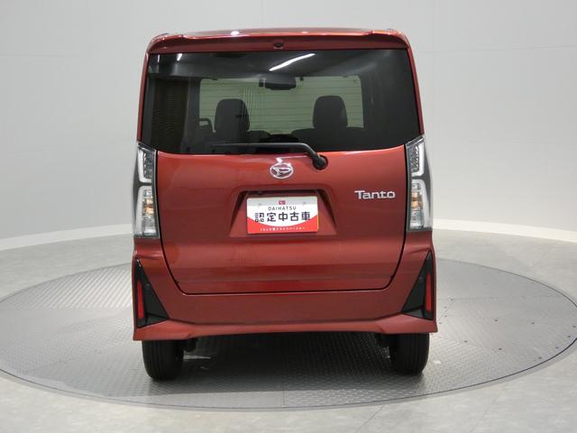 タント 中古車 カスタムＸリミテッド４ＷＤ　ナビ　パノラマモニター　テレビ　両側パワースライドドア　両席シートヒーター　エンジンスターター　クリアランスソナー　ＬＥＤ　キーフリー