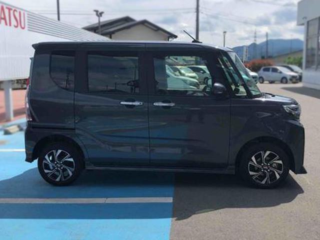 タントカスタムＸ　走行距離５０００ｋｍ４ＷＤ　スマートアシスト　キーフリーシステム　プッシュボタンスタート　オートエアコン　１４インチアルミホール　電動パーキングブレーキ　ステアリングスイッチ　スライドドア（山形県）の中古車