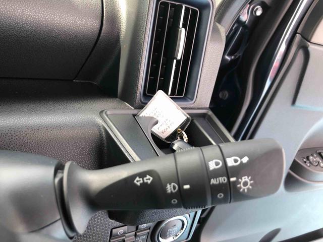 タントカスタムＸ　走行距離５０００ｋｍ４ＷＤ　スマートアシスト　キーフリーシステム　プッシュボタンスタート　オートエアコン　１４インチアルミホール　電動パーキングブレーキ　ステアリングスイッチ　スライドドア（山形県）の中古車