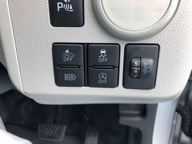 ミライースＸ　ＳＡIII　４ＷＤ　走行距離２０００ｋｍ４ＷＤ　スマートアシスト　マニュアルエアコン　１４インチフルホイールキャップ　キーレスエントリー　コーナーセンサー　純正ナビ装着用アップグレードパック（山形県）の中古車