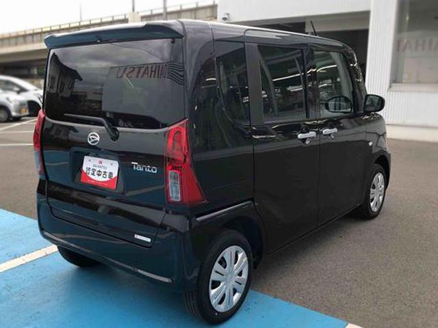 タントＸ　４ＷＤ　走行距離３０００ｋｍ４ＷＤ　スマートアシスト　純正ナビ装着用アップグレードパック　フルホイールキャップ　オートエアコン　ステアリングスイッチ　パワースライドドア　プッシュボタンスタート　電動パーキングブレーキ（山形県）の中古車