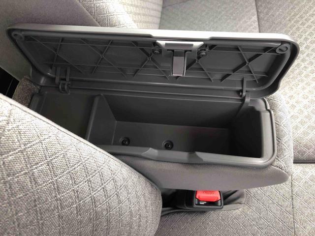 タントＸ　４ＷＤ　走行距離３０００ｋｍ４ＷＤ　スマートアシスト　純正ナビ装着用アップグレードパック　フルホイールキャップ　オートエアコン　ステアリングスイッチ　パワースライドドア　プッシュボタンスタート　電動パーキングブレーキ（山形県）の中古車